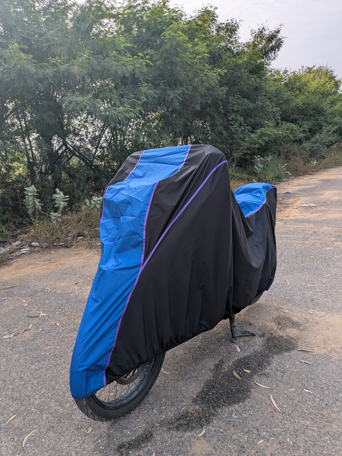 Premium Waterproof Bike Cover – Universal Fit for Motorcycles